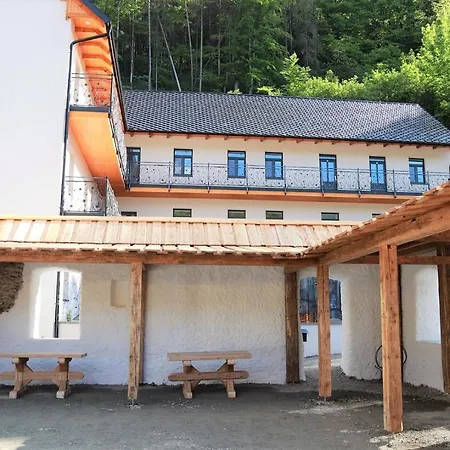Jm Hotel