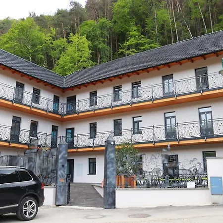 Jm Hotel
